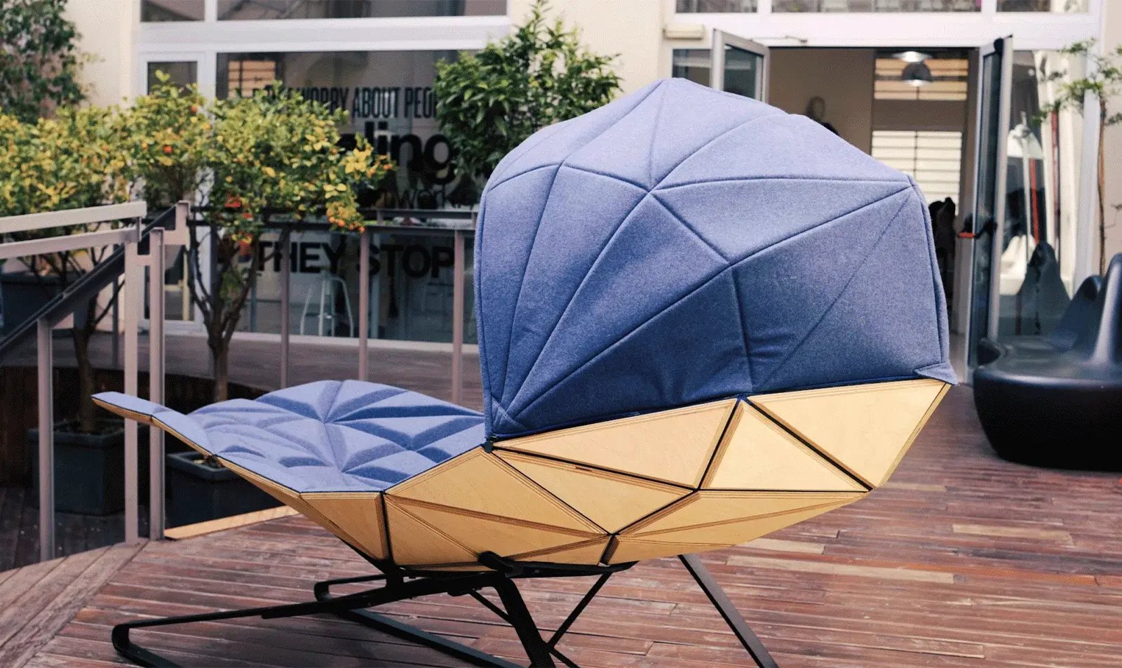 the-power-nap-chair-milano---salone-mobile@2x